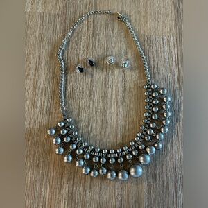 ⭐️3 for $20⭐️ Costume Jewelry Necklace & Earrings